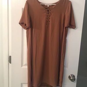 Brown dress